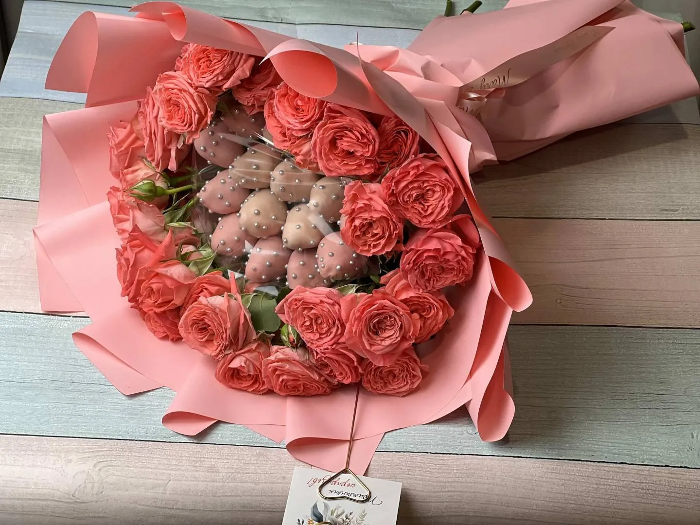 Букеты с клубникой в шоколаде — MaryBerry
