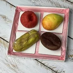 Корпусные пирожные «Мэри Берри», набор 4 шт.