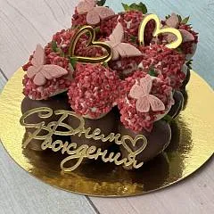 Торт из клубники в бельгийском шоколаде «Signature duo» — фрукты в шоколаде