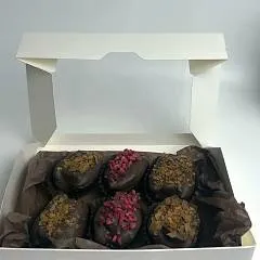 Финики в шоколаде
