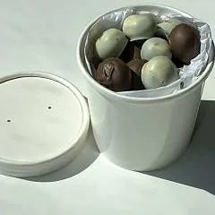 Голубика в молочном и белом шоколаде
