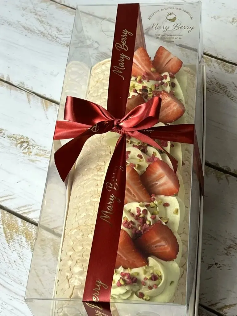 Меренговый рулет с фисташкой и малиной — MaryBerry