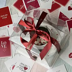 Валентинка в кружке с сердцем 14 февраля