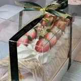 Меренговый рулет с клубникой и персиком — MaryBerry