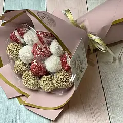 Белое золото — клубника в бельгийском шоколаде